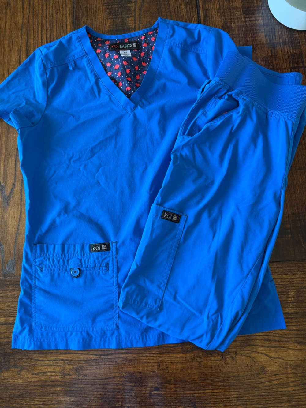 koi Bright Royal Blue V-Neck Scrub Top and Elastic Waist Pants